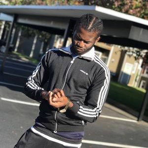 Meet your Posher, Davidson